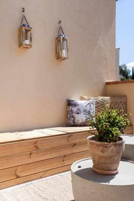 Velo Vern 3 Luxury Penthouse W Views Of City Wall Girona Exterior photo
